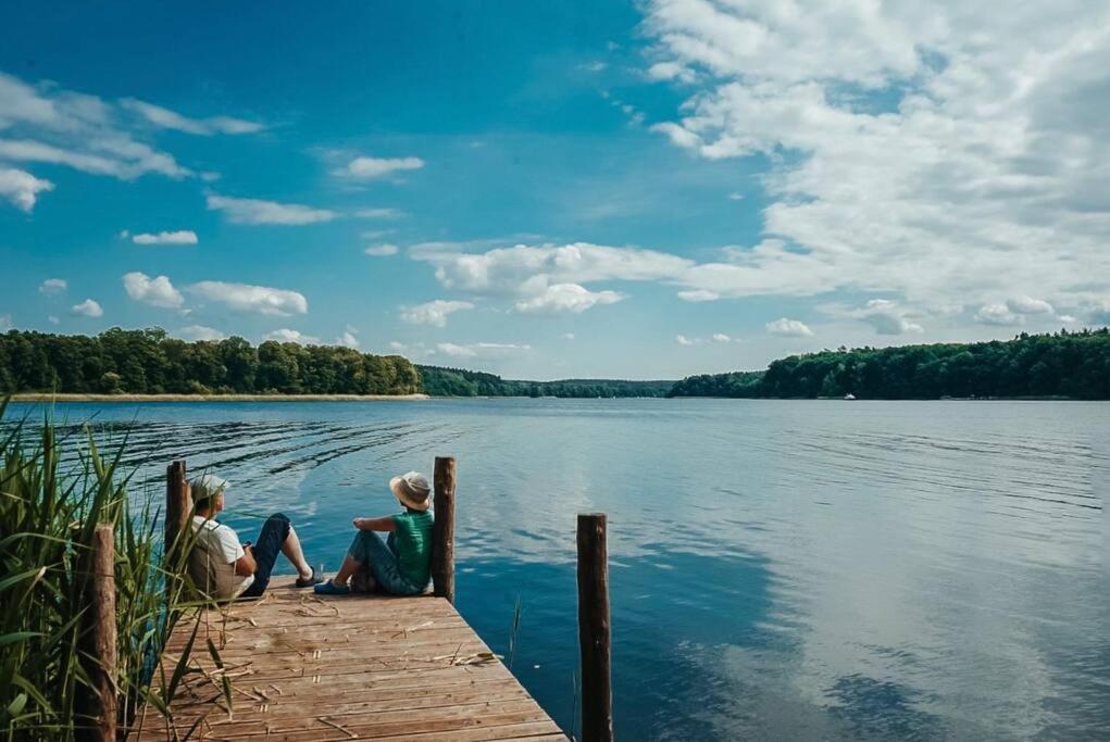 Holzhaus Direkt Am See Priepert エクステリア 写真