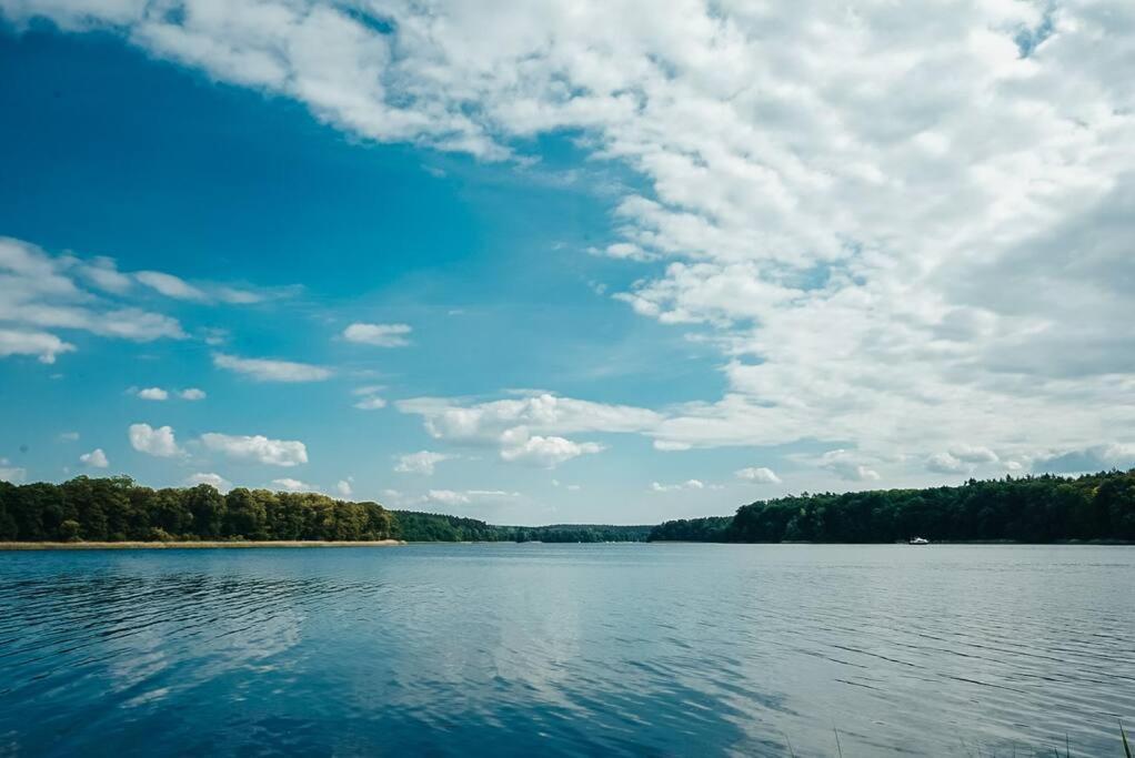 Holzhaus Direkt Am See Priepert エクステリア 写真