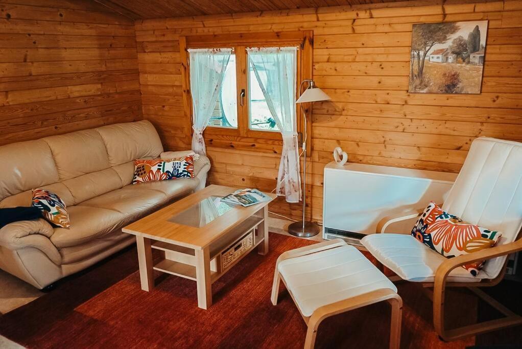 Holzhaus Direkt Am See Priepert エクステリア 写真